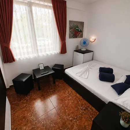 Sea View Smart Choice Hotel